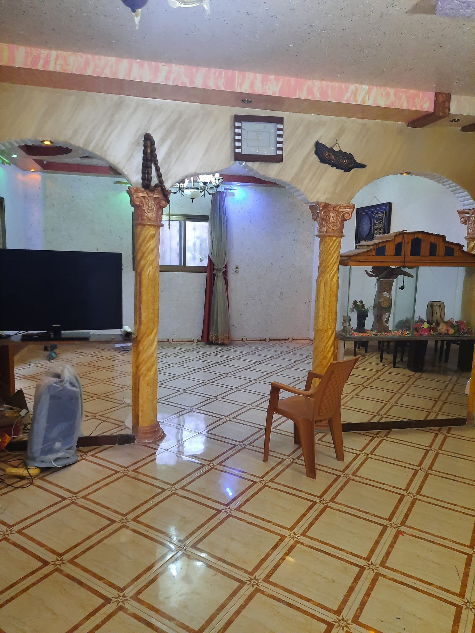 بيت للبيع - حي الجنينة