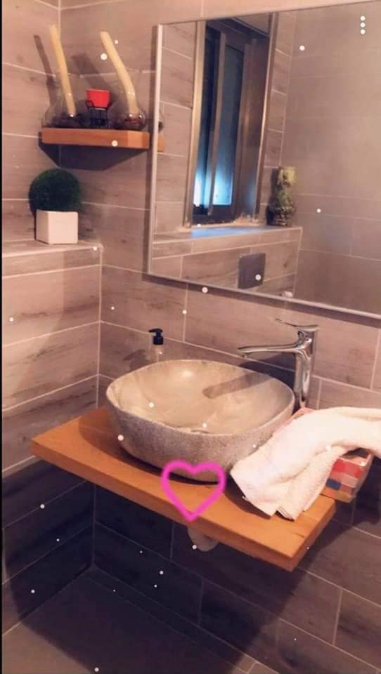 شقه مفروشه صغيره للإيجار 