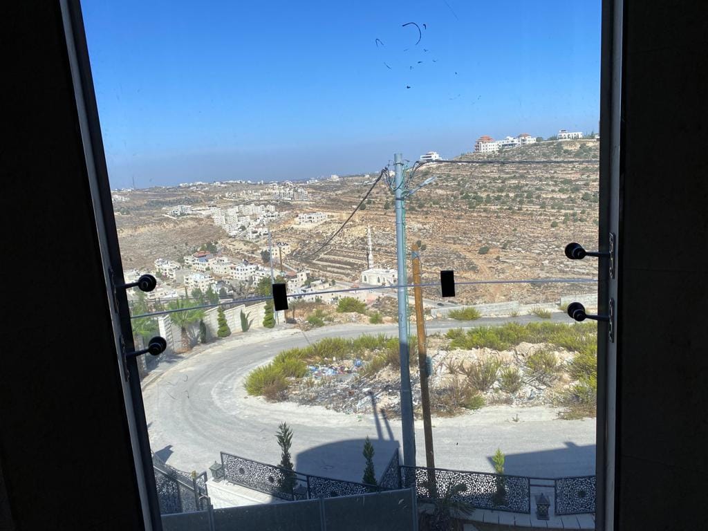 3 شقق جديده للبيع 
