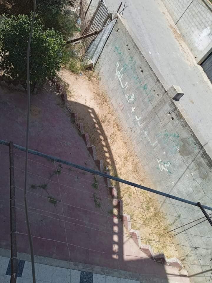 منـزل للبيع غرب مفترق ابو صرار