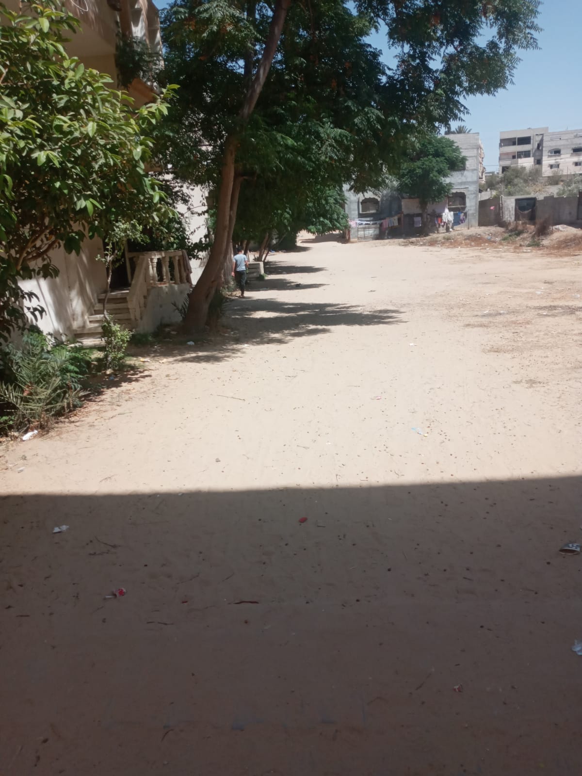بيت للبيع في السطر الغربي