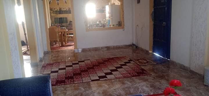 بيت للبيع شرق الفخاري