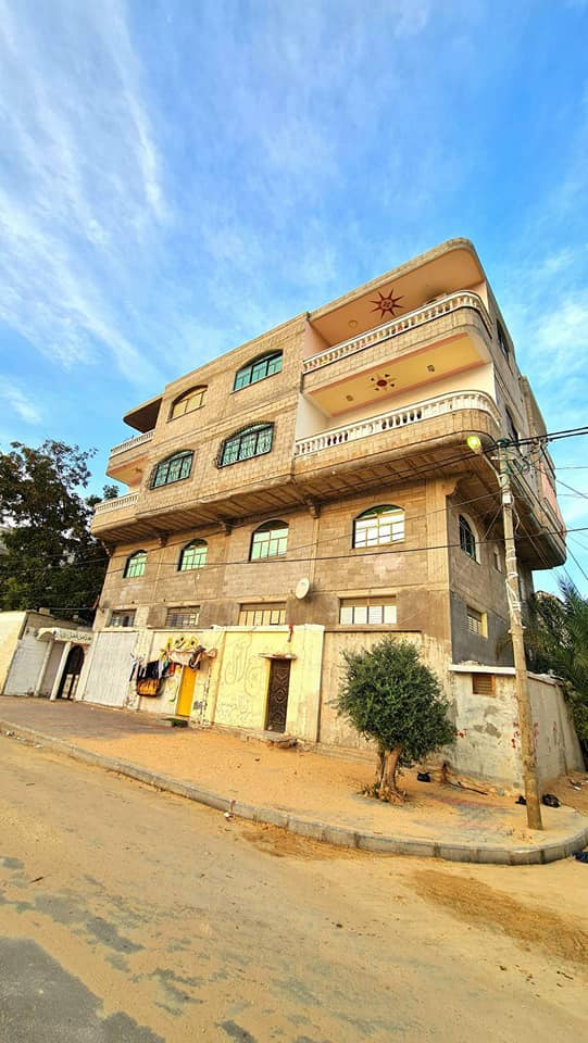عمارة 4 طوابق للبيع