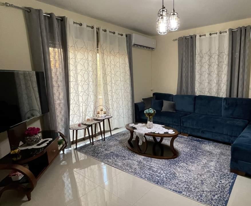 شقة مميزة للبيع قرب المدخل الخلفي لجامعة بيرزيت
