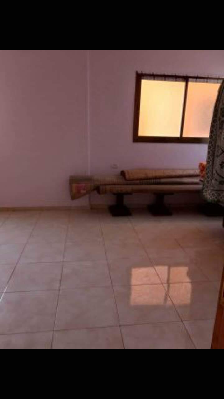 شقه مميزة لم تسكن من قبل للبيع