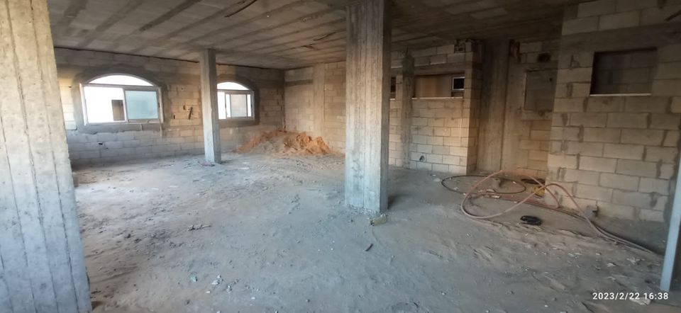 شقة للبيع في منطقة مميزة وراقية 