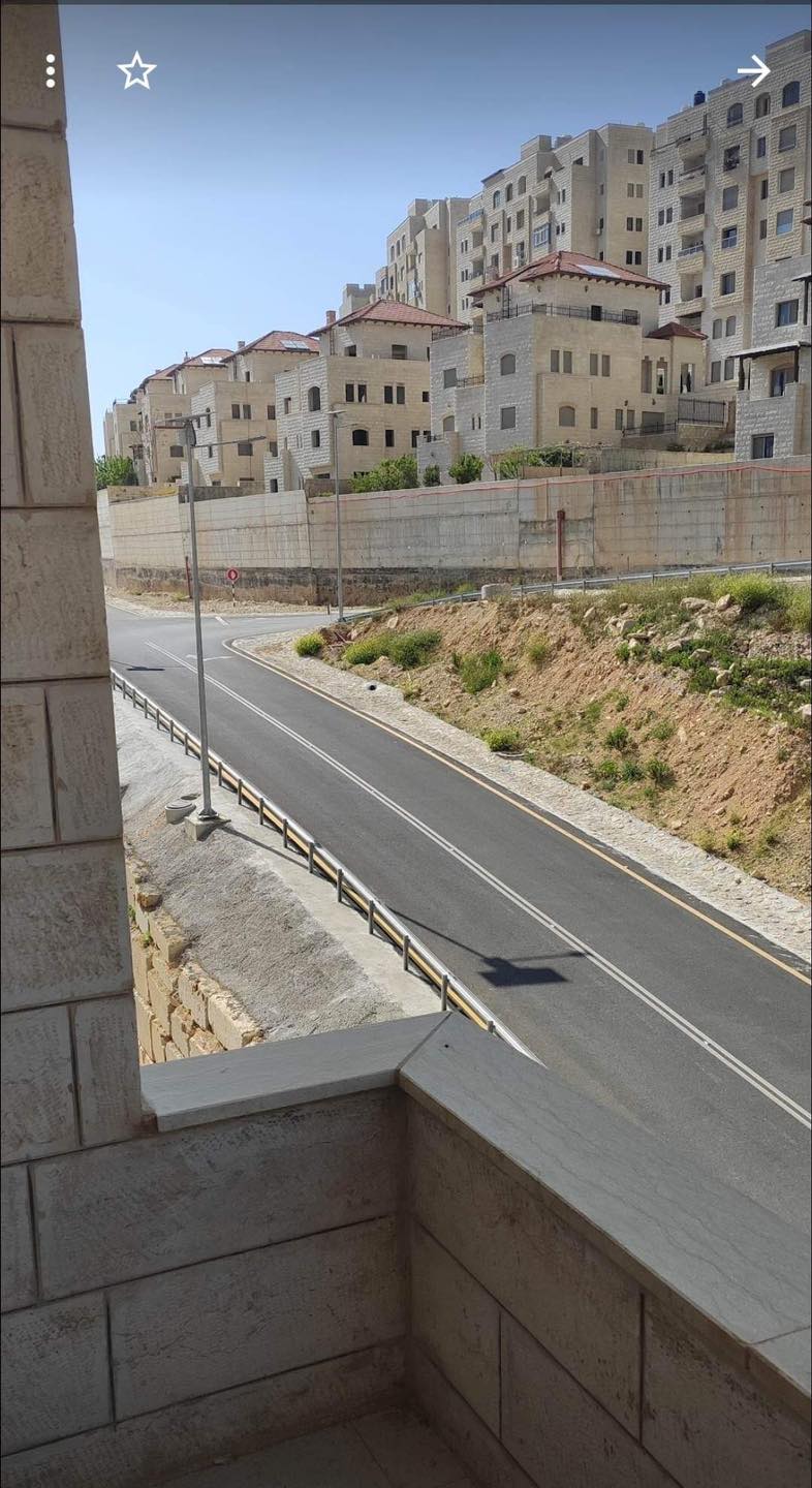 شقة جديدة مفروشة للإيجار  بالقرب من الحي الدبلوماسي