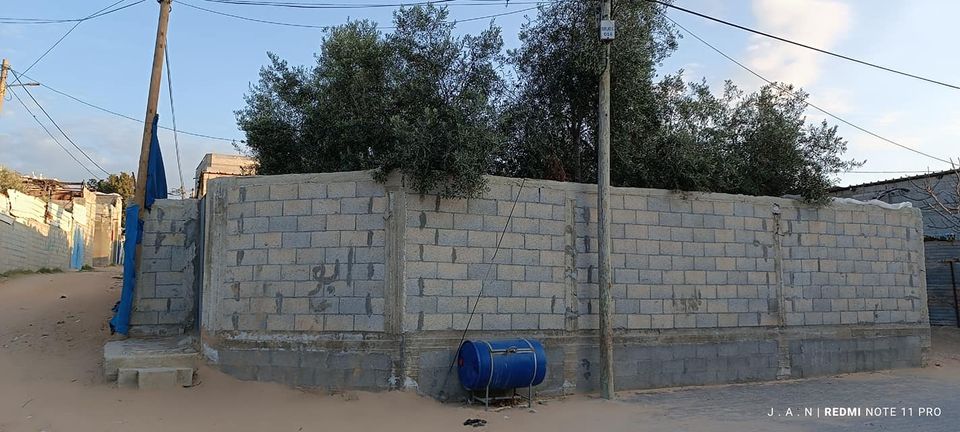 منزل للبيع في منطقه حيويه وهادئه جدا