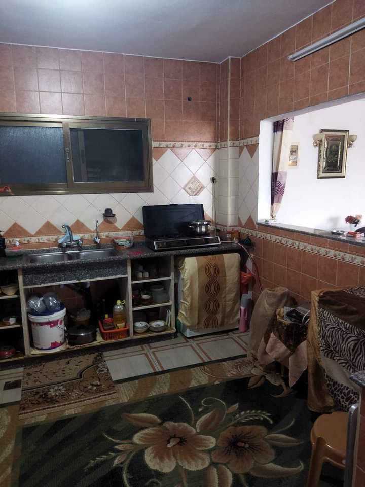 شقة للبيع قرب دوار أبو علبة