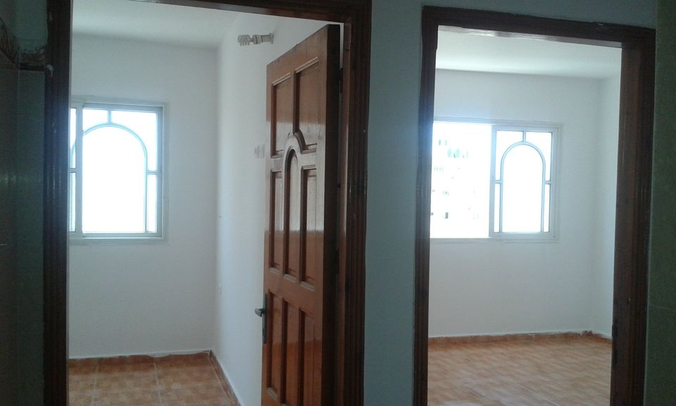 شقة سكنية للإيجار بجوار دار القرآن الكريم و السنة