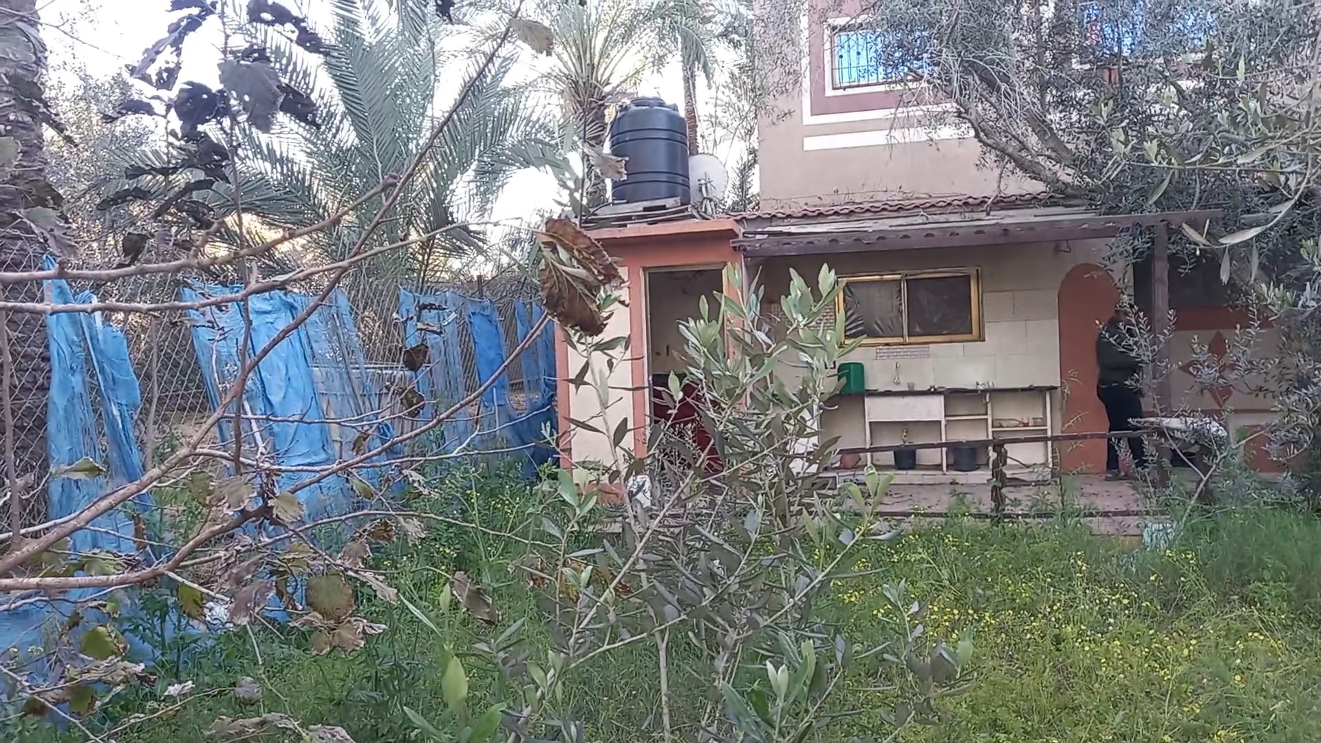 قطعة أرض بالقرب من دوار العمده