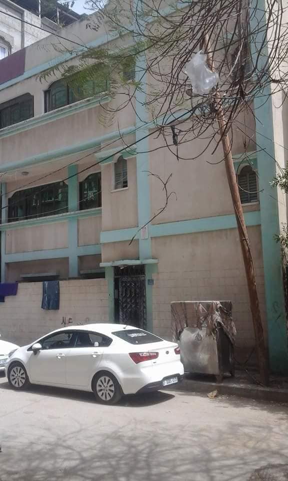 بيت للبيع.بجوار مسجد سعيد صيام 