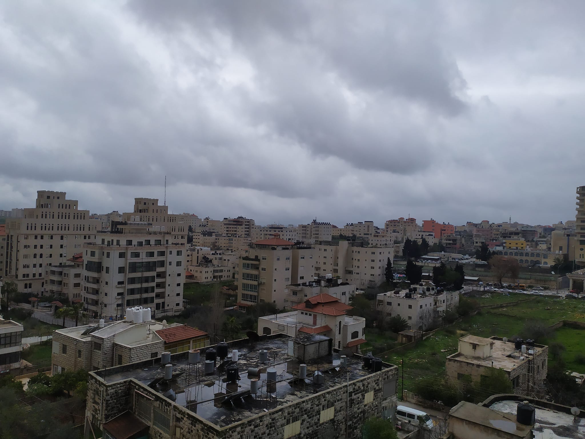 شقة جديدة للبيع قرب شارع القدس ومقابل الهلال