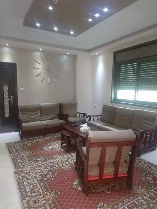 غرفة و صالة مفروش ومجهز لشخصين  
