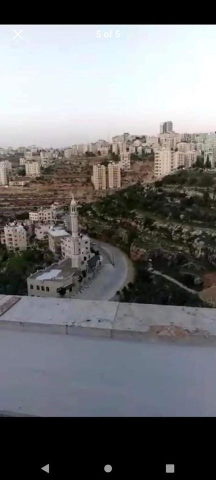 روف للبيع في موقع هادي وراقي ومميز
