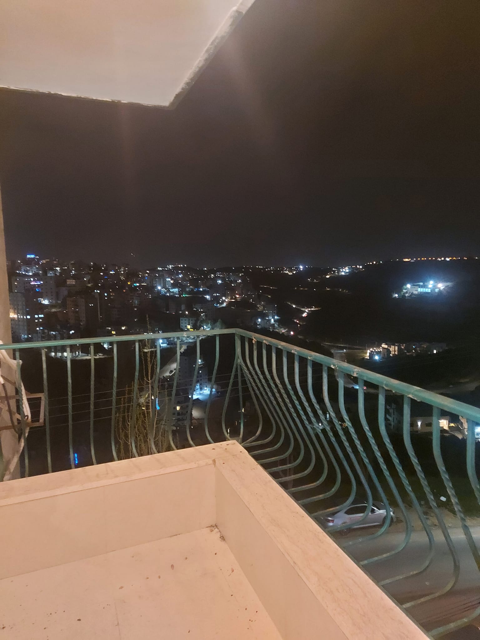 شقق غير مفروشة في شارع الكرمل