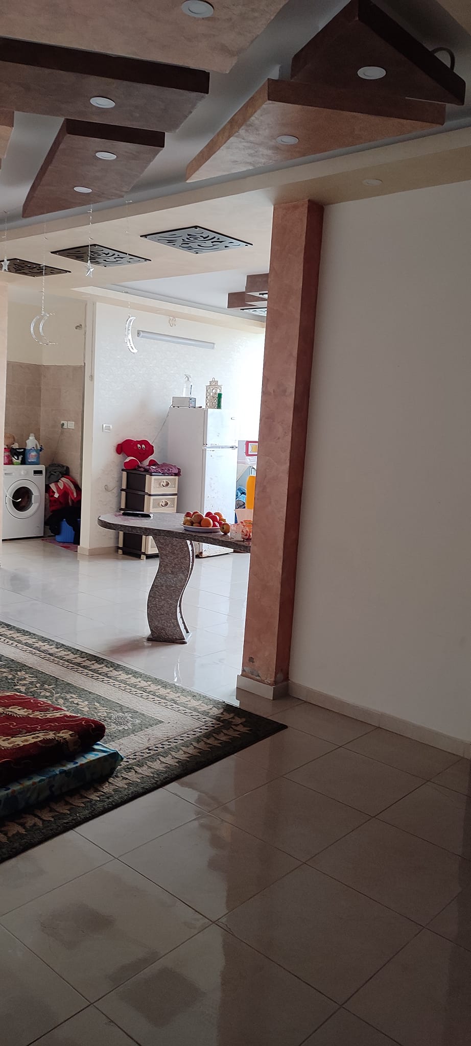 شقة للبيع بإطلالة بحرية