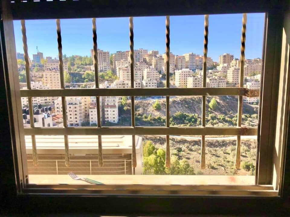 شقة مفروشة تشطيب شخصي للإيجار 
