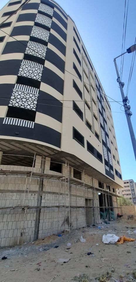 شقق عظم للبيع غرب مفترق ستبس 