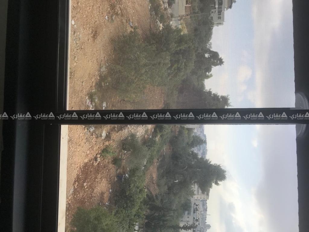 شقة جديدة للبيع قرب دوار الفواكه.