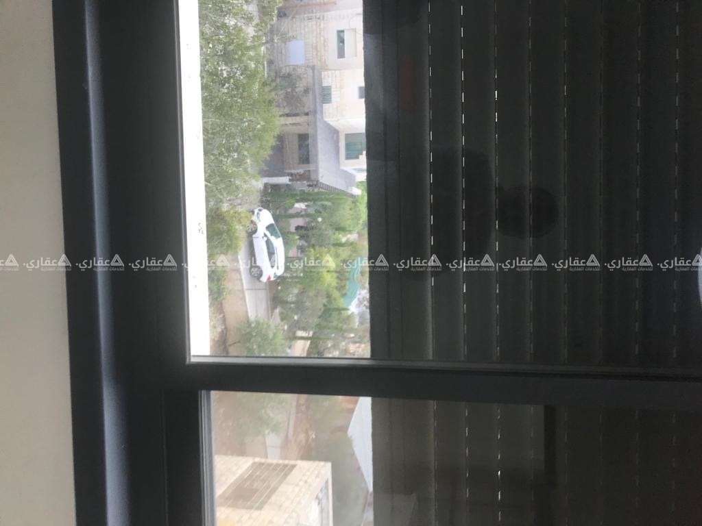 شقة جديدة للبيع قرب دوار الفواكه.