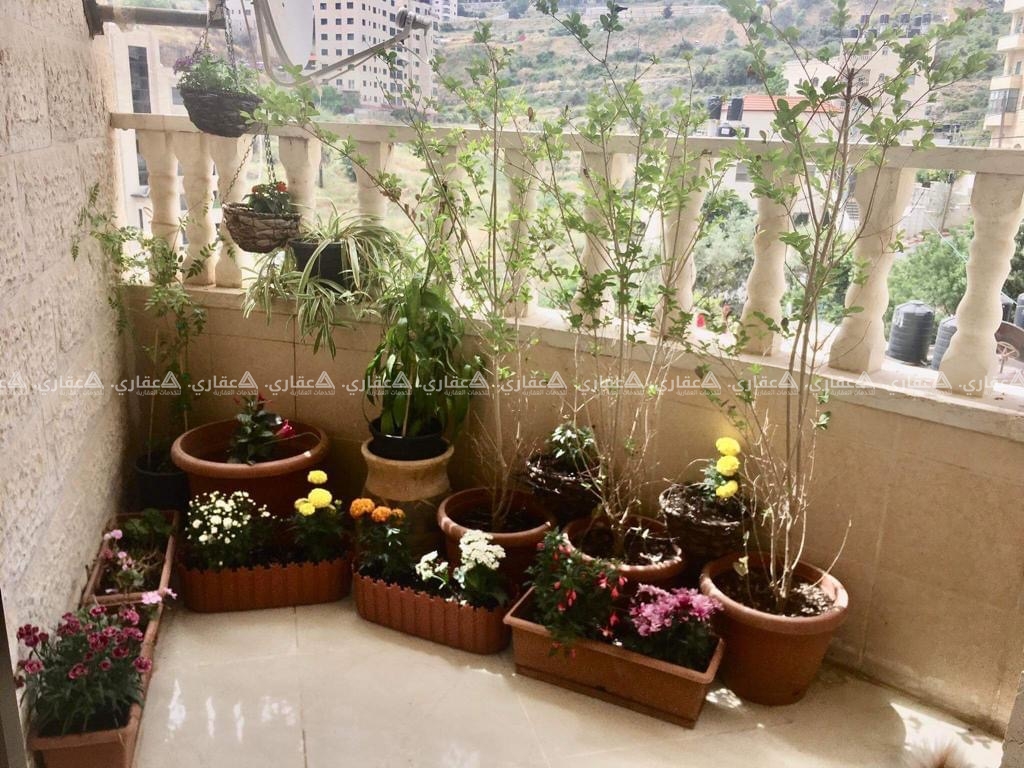شقة للبيع مطلة على جهتين