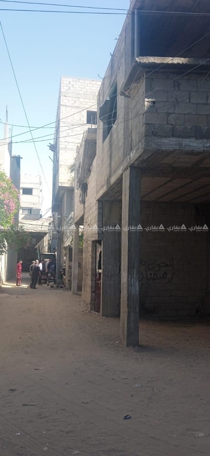 بيت عظم قرب الكلية الجامعية للشباب