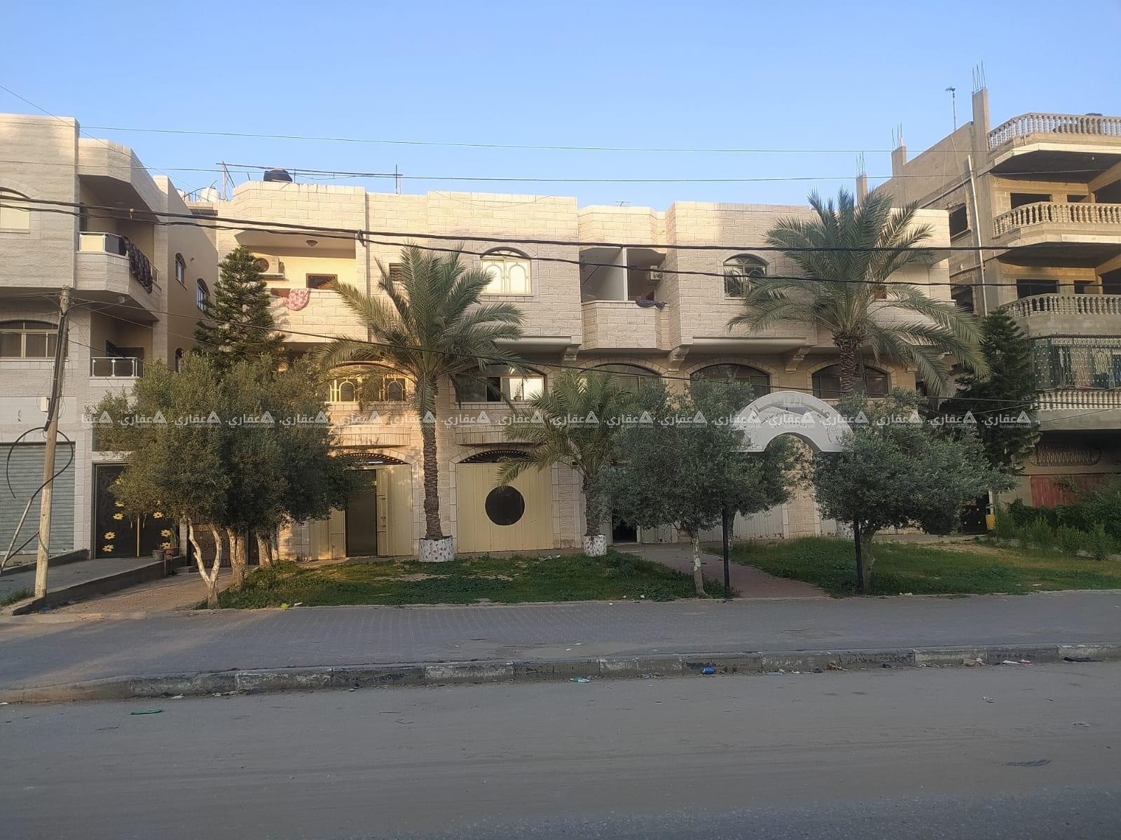 حواصل للإيجار مقابل سوبر ماركت الأيام