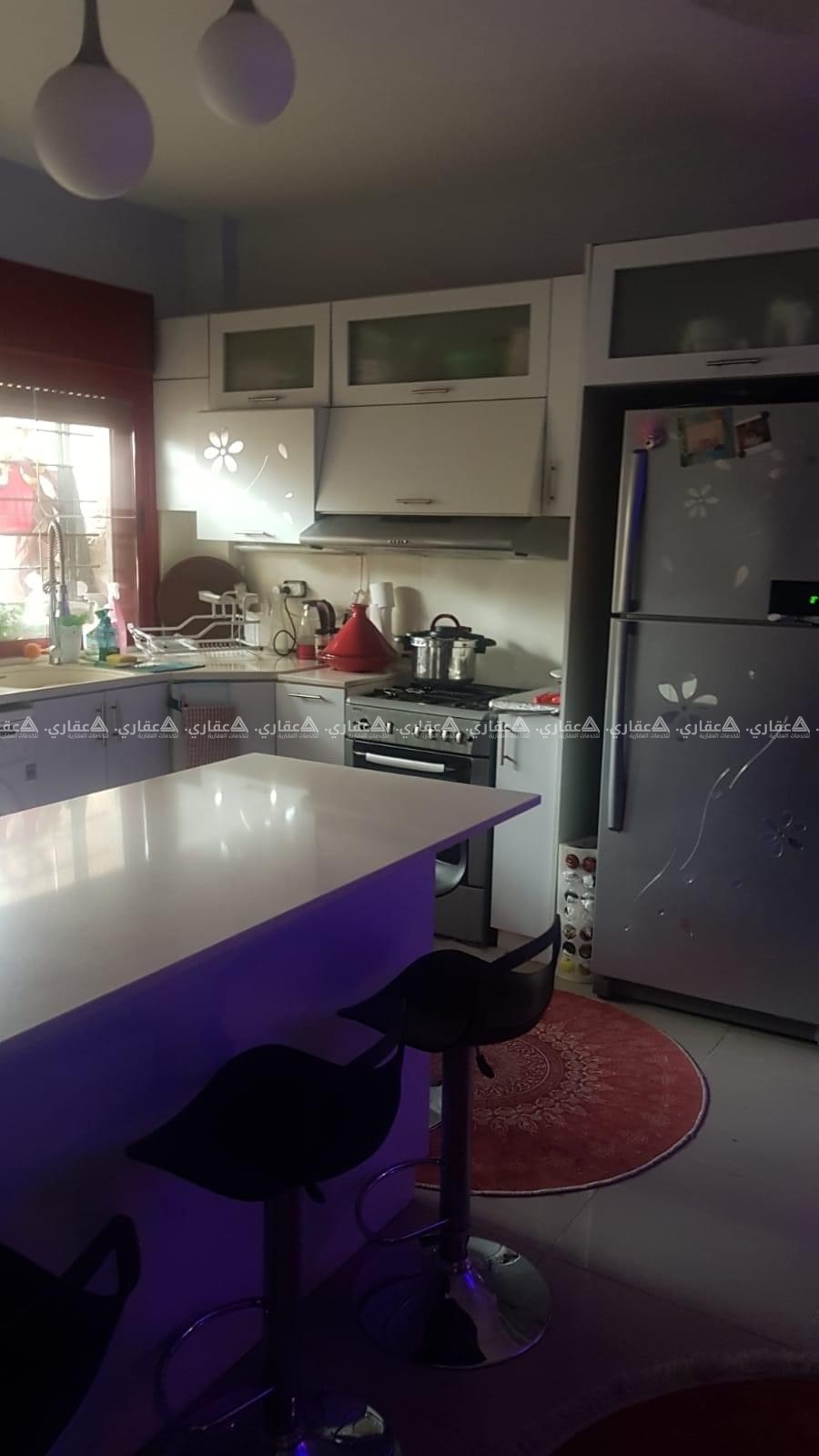 شقة مفروشة للبيع بالقرب من دوار نبيل عمر 