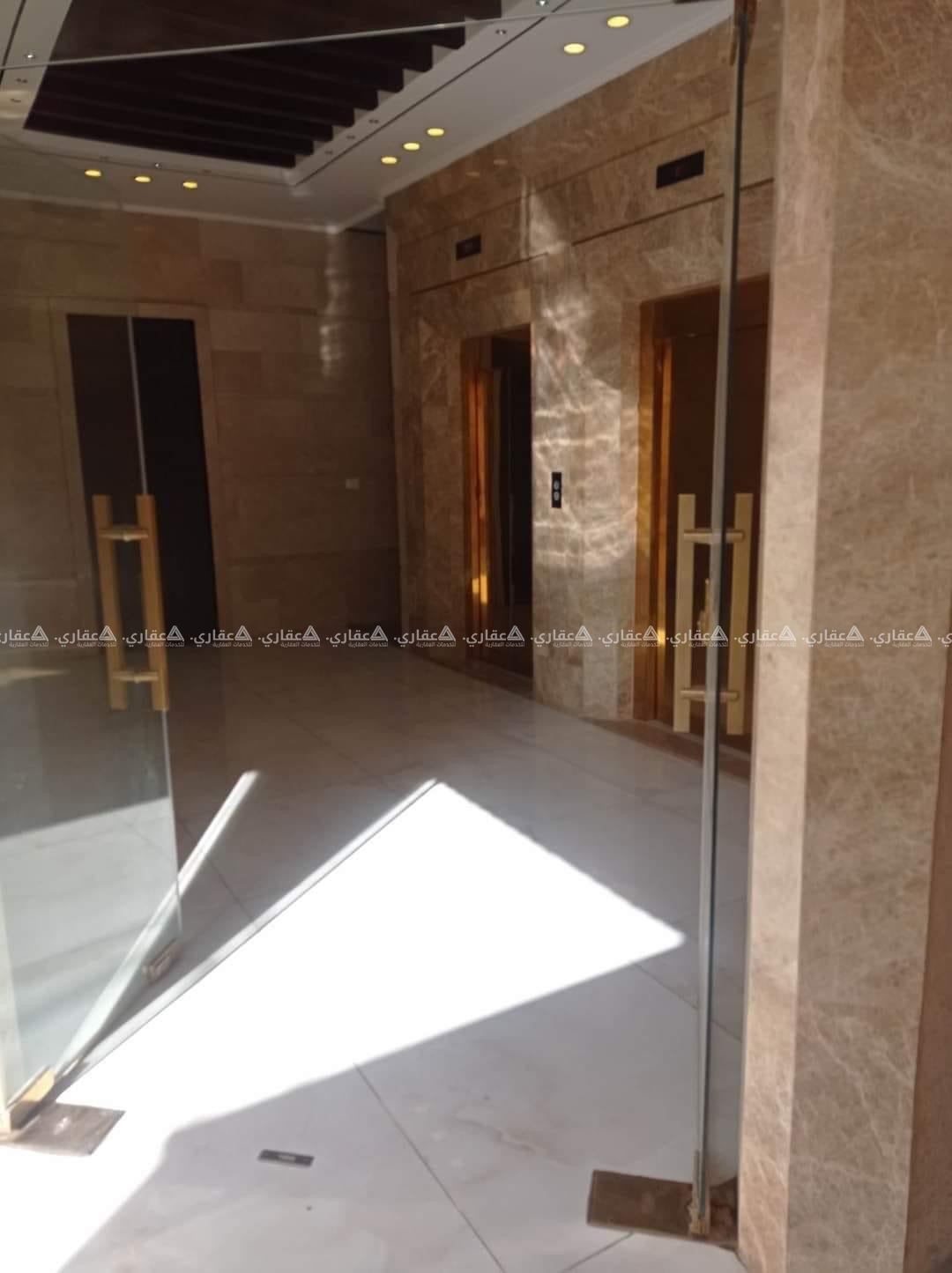مكاتب للإيجار مقابل منتزه البلدية