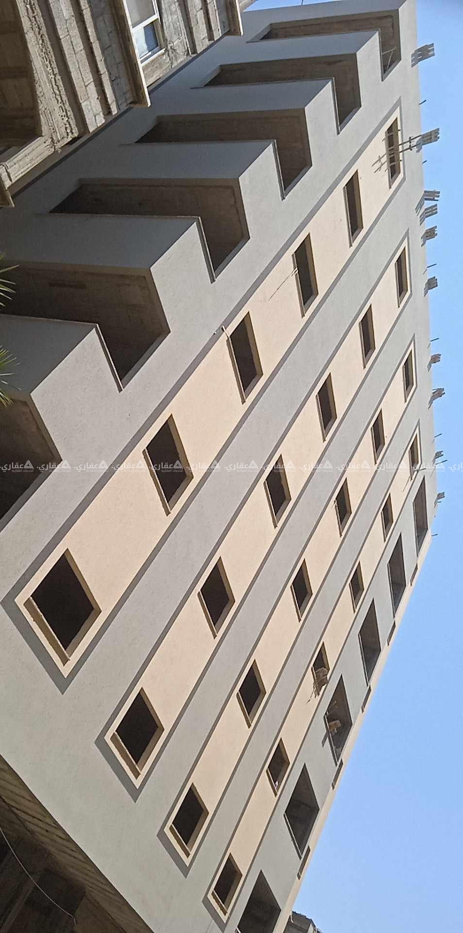 عمارة للبيع مقابل صالة أبو خاطر