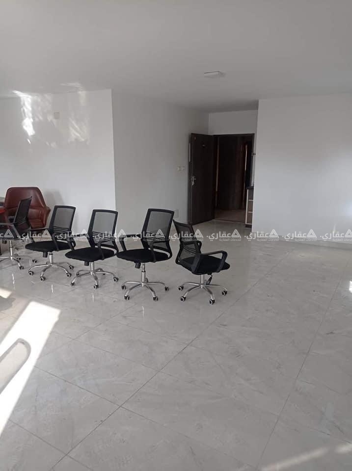 مكاتب للإيجار مقابل منتزه البلدية