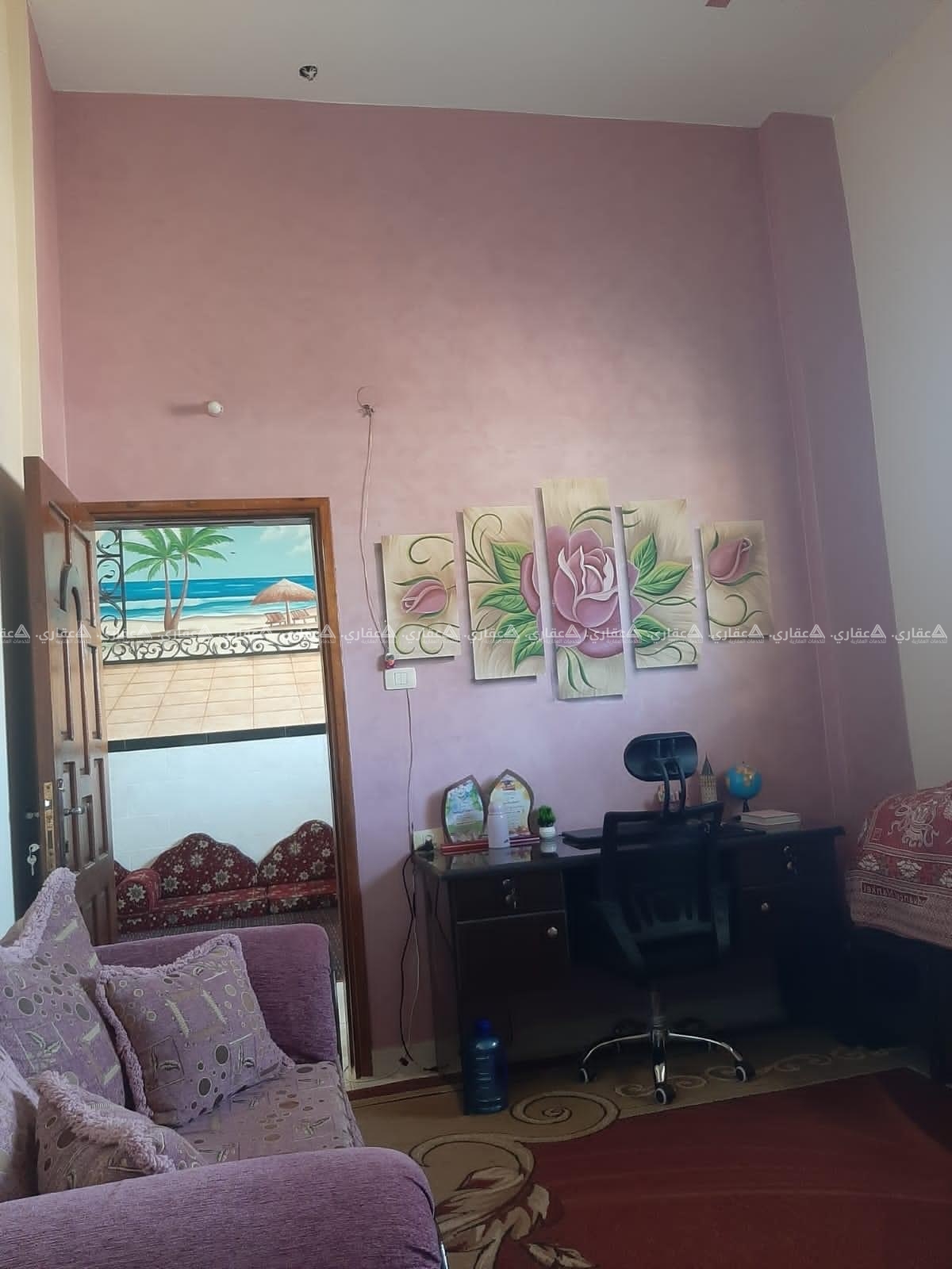 منزل بالقرب من مسجد الفرقان.