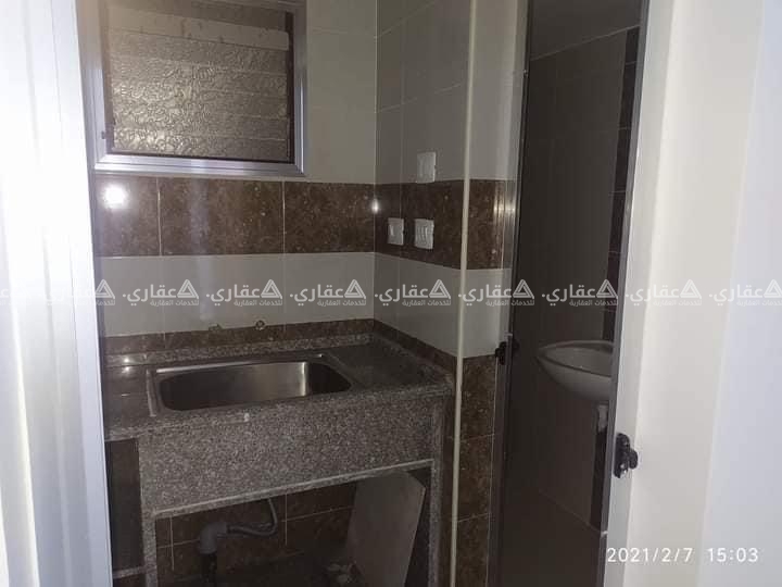 غرفة مكتبية فاخرة للإيجار