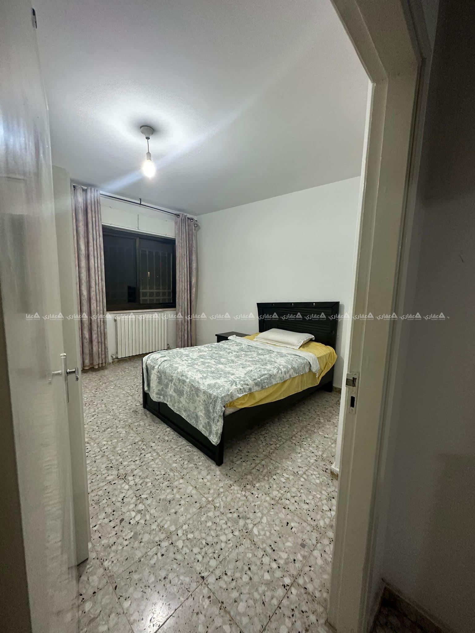 غرفة في سكن مفروش للإيجار