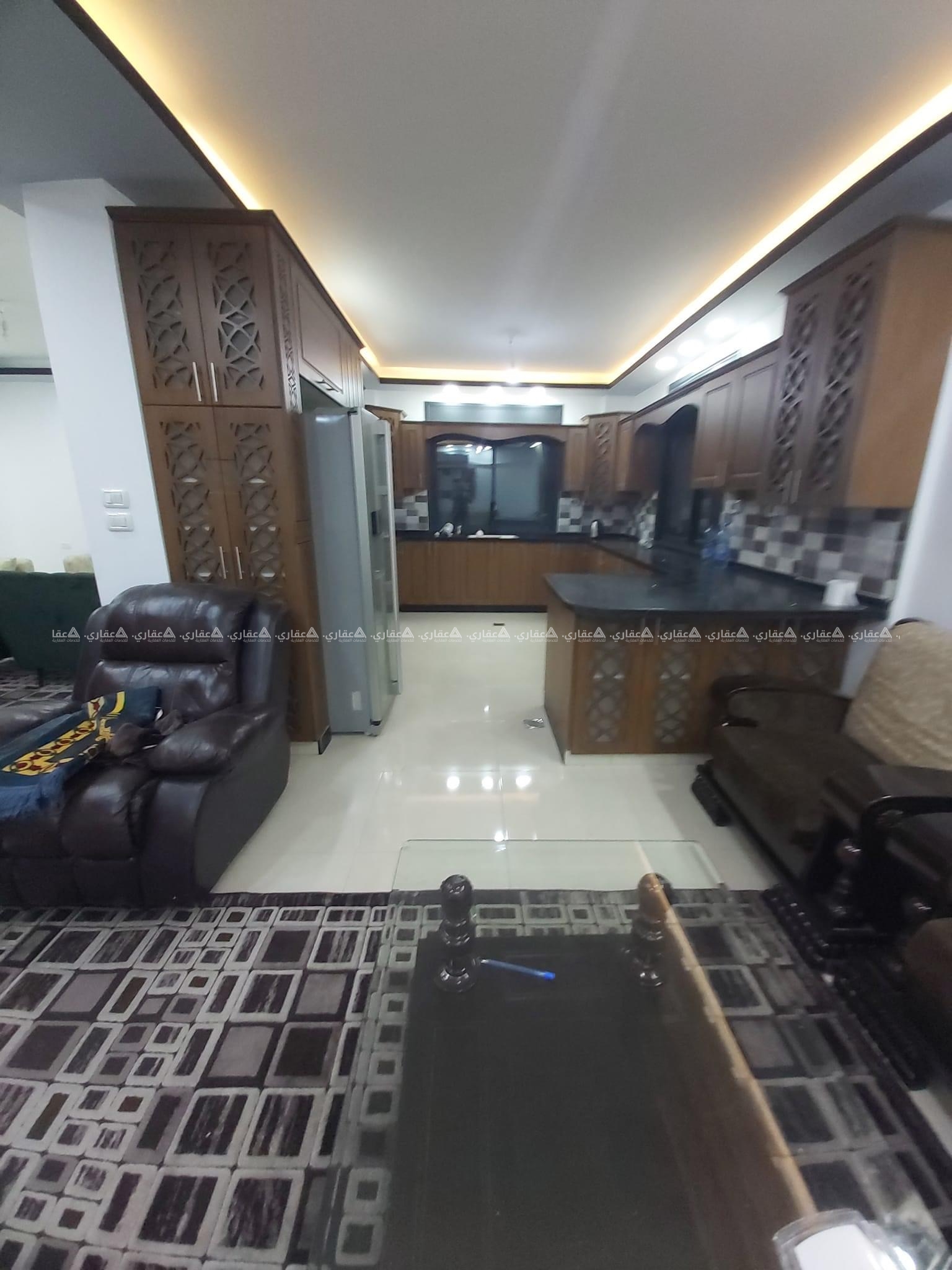 شقة مفروشة خلف شرطة الحراسات