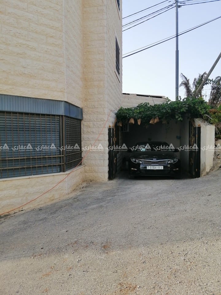 شقة سكنية منطقة سطح مرحبا قرب دوار الفيحاء