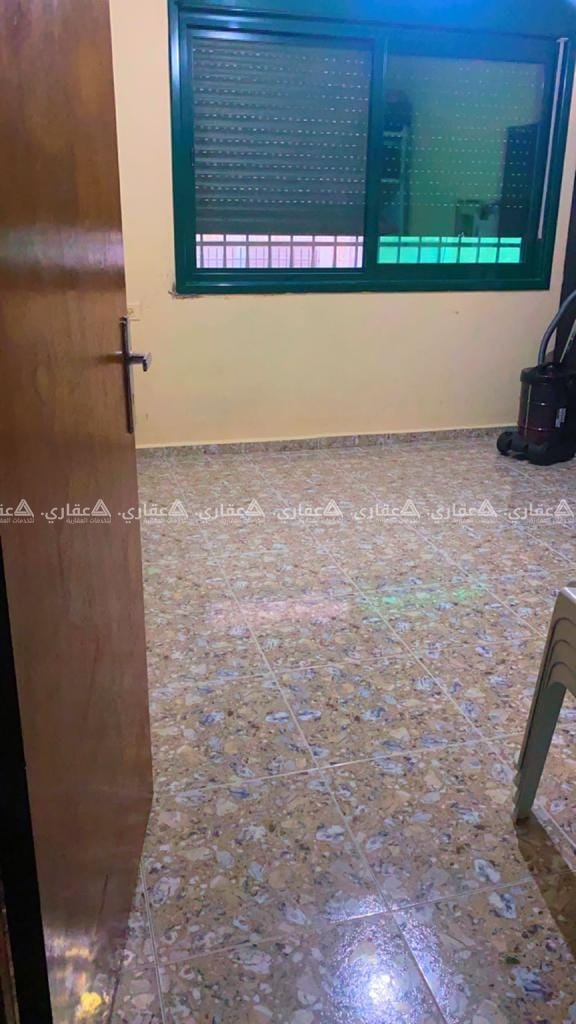 شقة للبيع في أم الشرايط