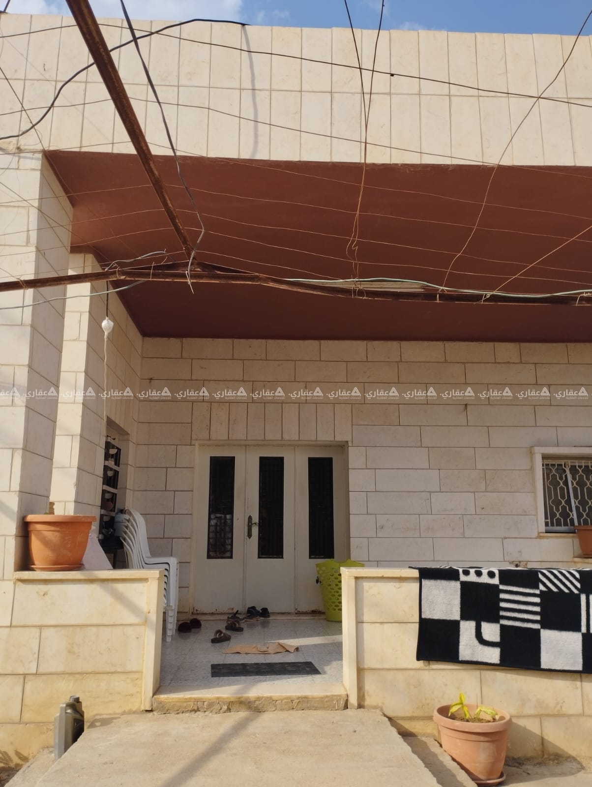 منزل مستقل للبيع بالقرب من جامعة الاستقلال