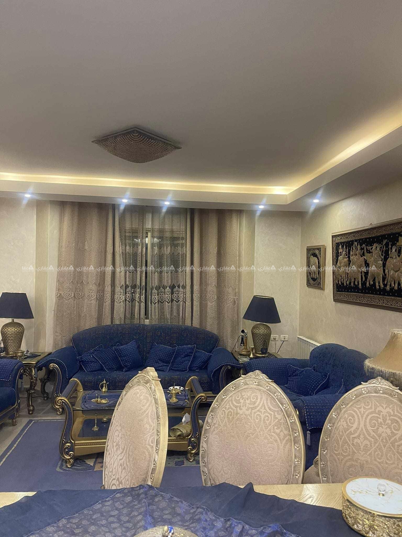 شقه للبيع بالقرب من برافو ومطعم بحري وفندق الموفنبيك