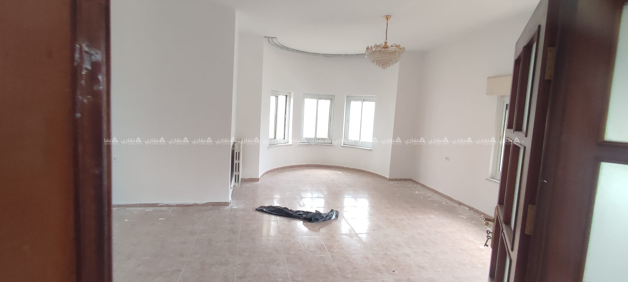بيت مستقل على قطعه ارض للبيع