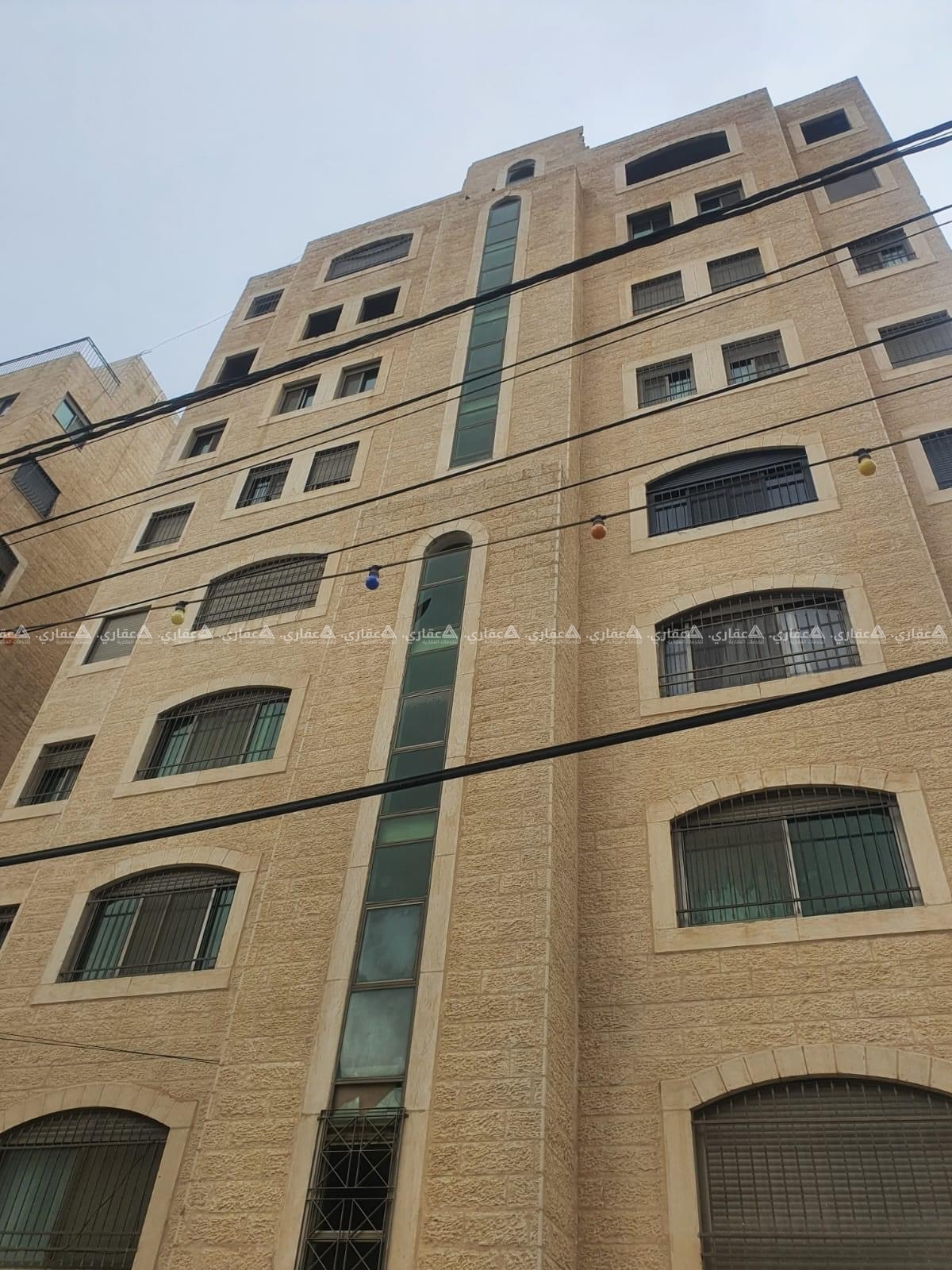 شقتين بنفس العماره عظم