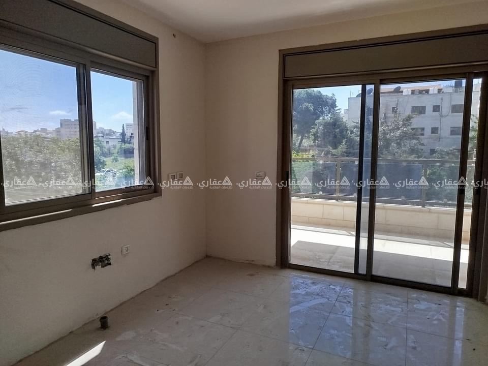 شقة للبيع بالقرب من شركة بيجو ومسجد العين