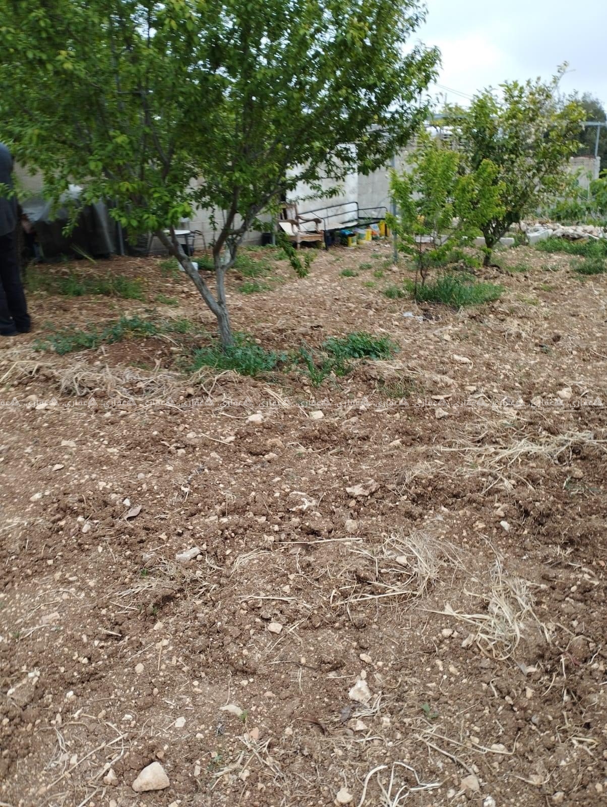 قطعة أرض رائعة ومميزة للبيع
