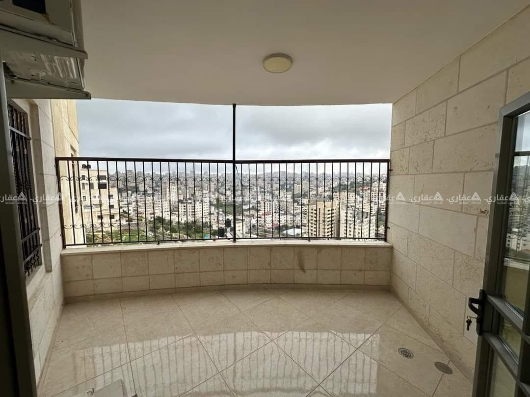 شقة للبيع بالقرب من مسجد الأنصار 