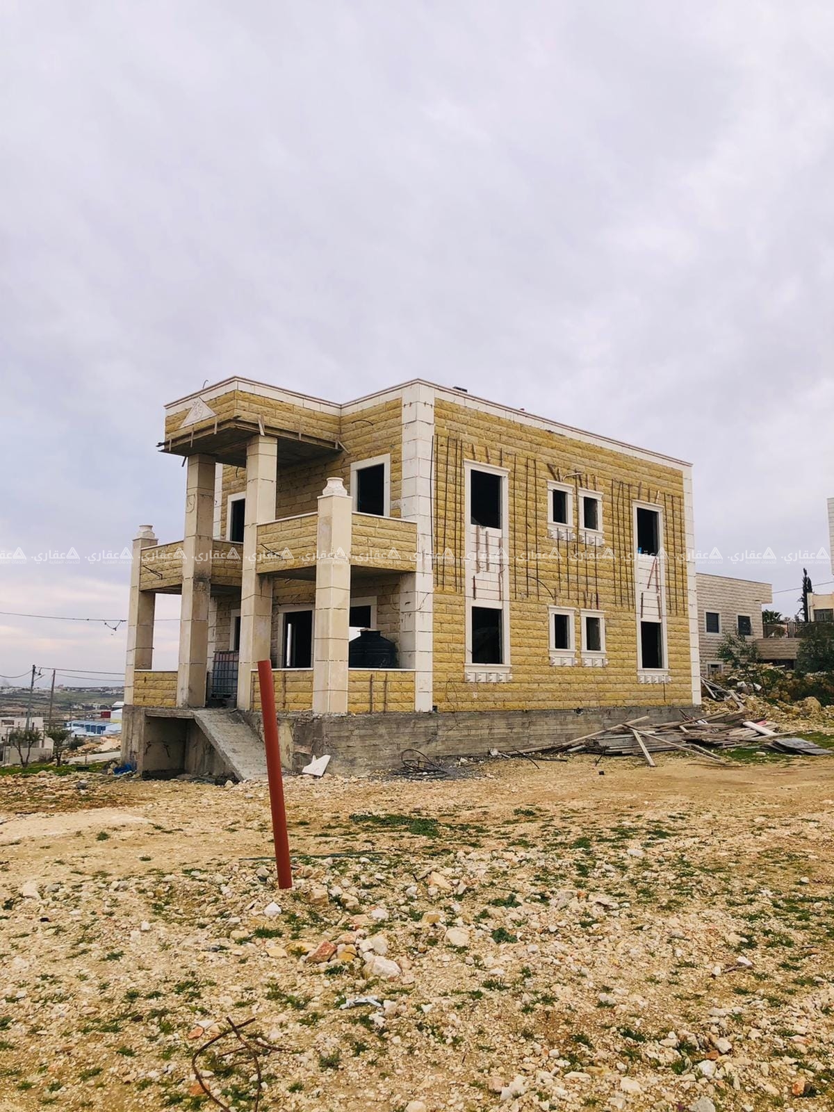 منزل مستقل للبيع بمواصفات حديثه(عظم)