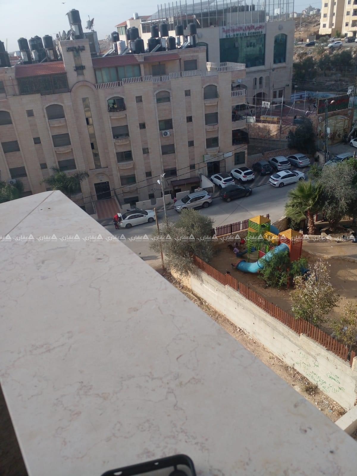شقة فارغة للإيجار لعرسان أو عائلة صغيرة