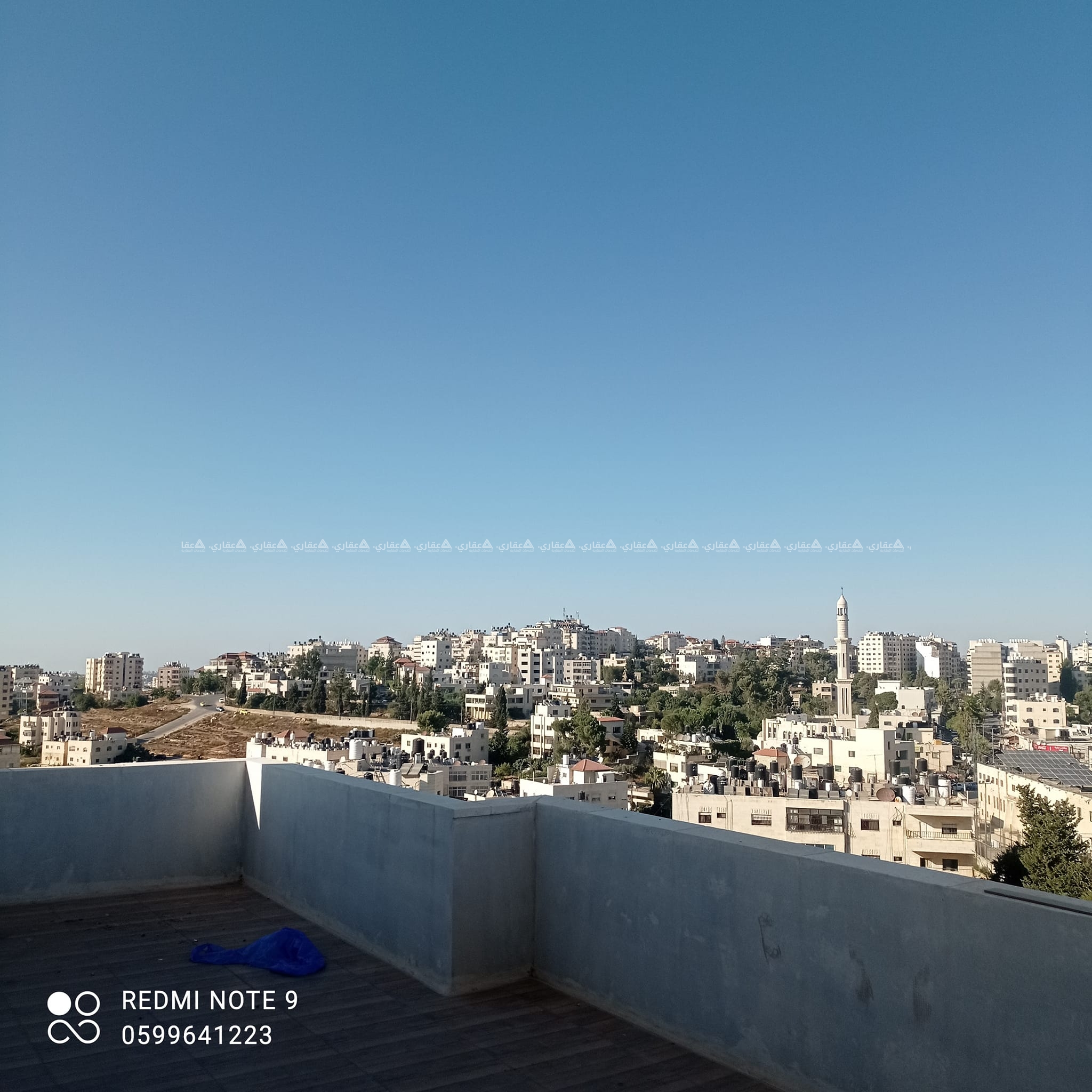 روف جديد بإطلالة ساحرة للبيع