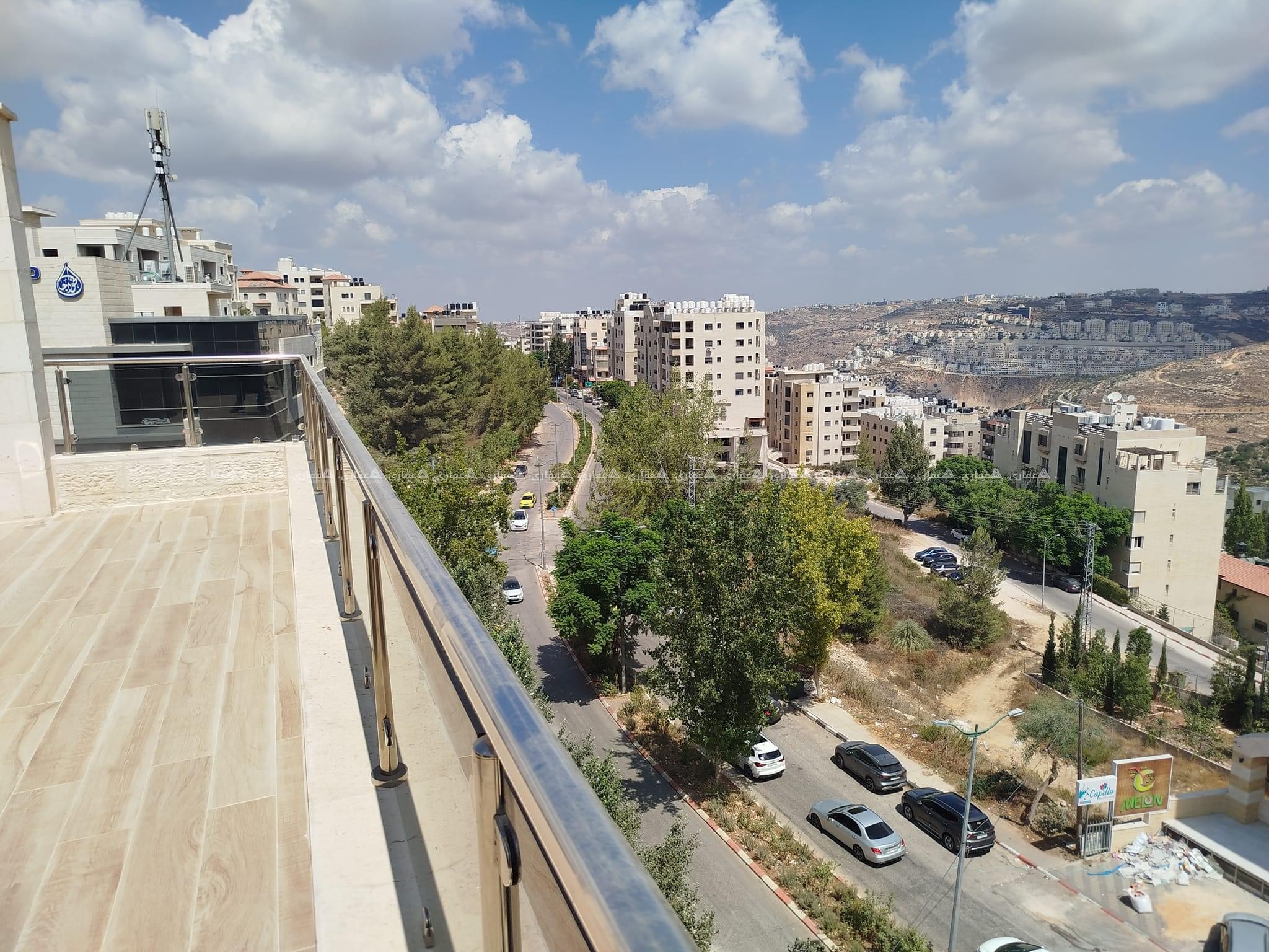 رووف للبيع جاهز للسكن فوراً 