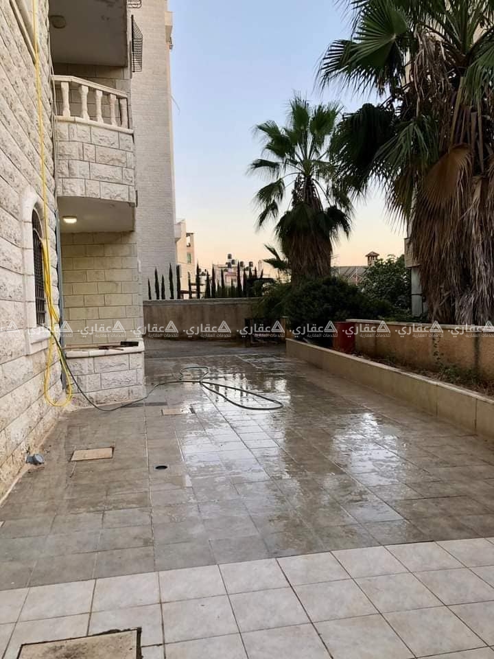 شقة مع حديقة في الماصيون للبيع 